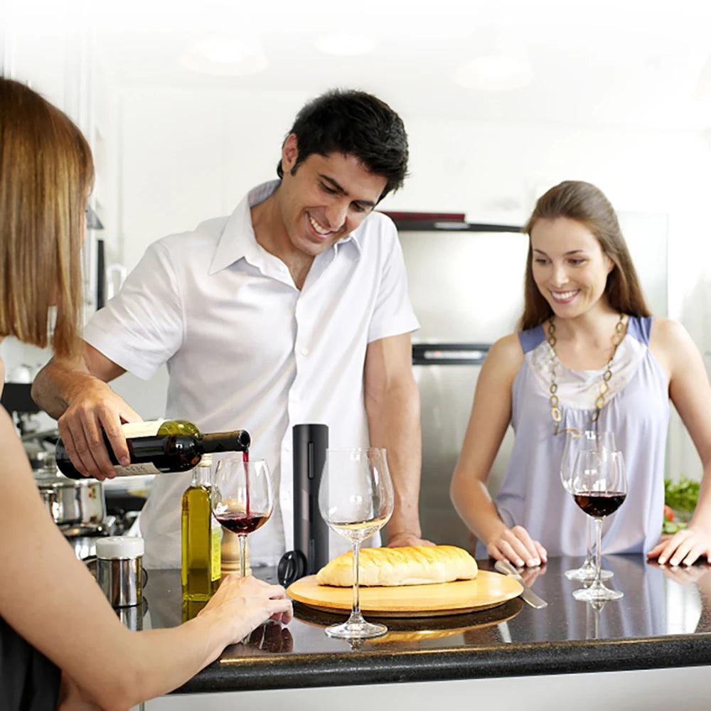 Abridor de Vinho Elétrico Recarregável com Cortador de Lacre - Portátil e Automático