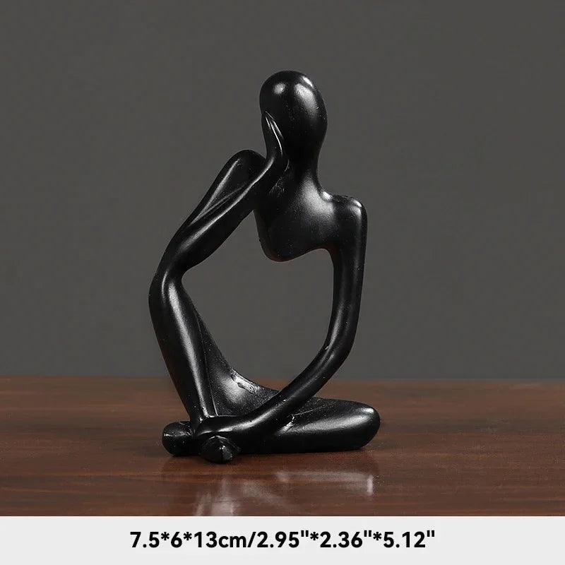 Estátua Abstrata O Pensador em Areia. Escultura Decorativa Estilo Nórdico