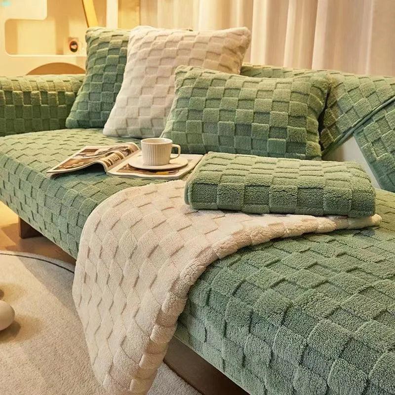 Capas de Veludo Luxuosas e Antiderrapantes. Conforto e Elegância para sua Sala de Estar!