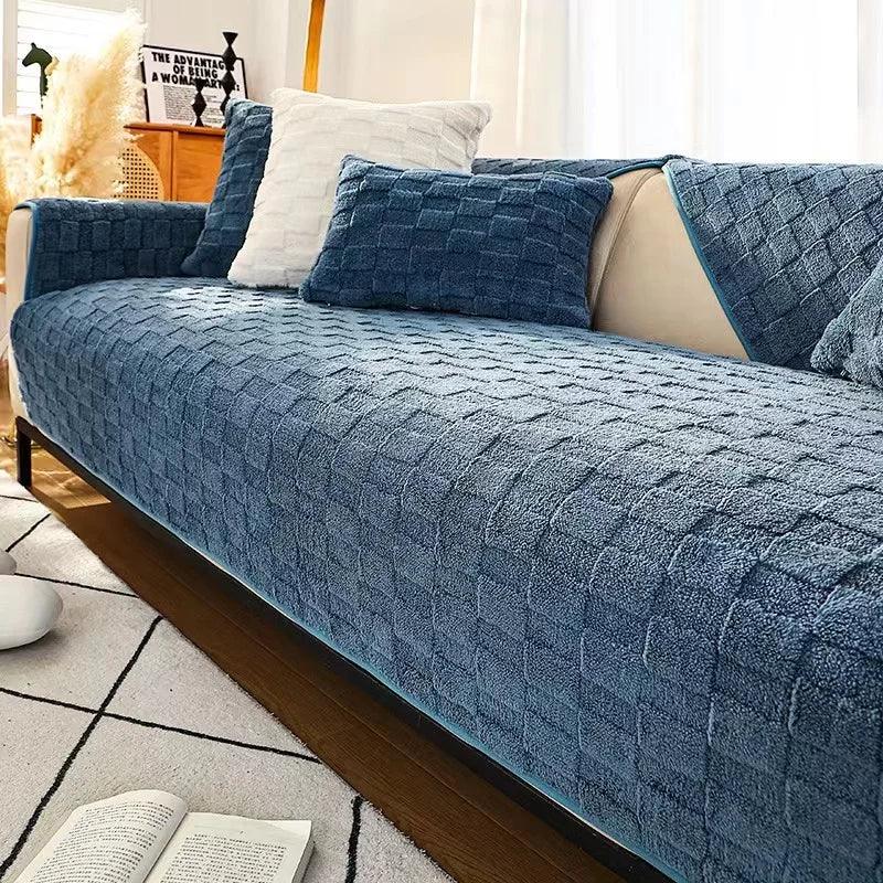 Capas de Veludo Luxuosas e Antiderrapantes. Conforto e Elegância para sua Sala de Estar!
