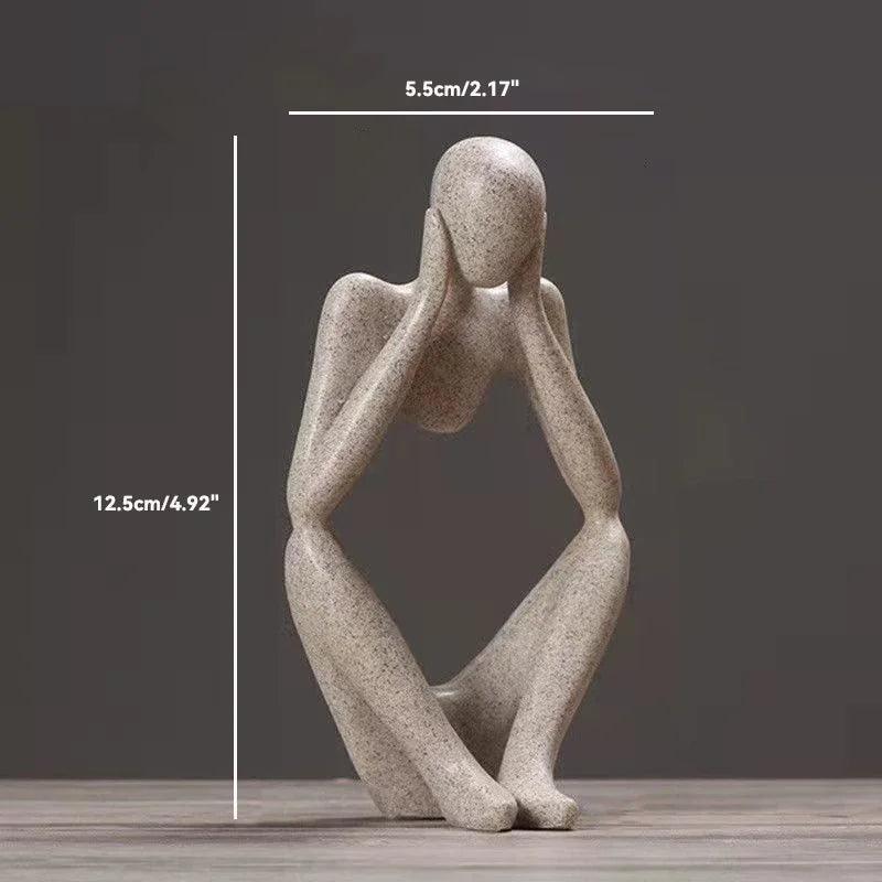 Estátua Abstrata O Pensador em Areia. Escultura Decorativa Estilo Nórdico