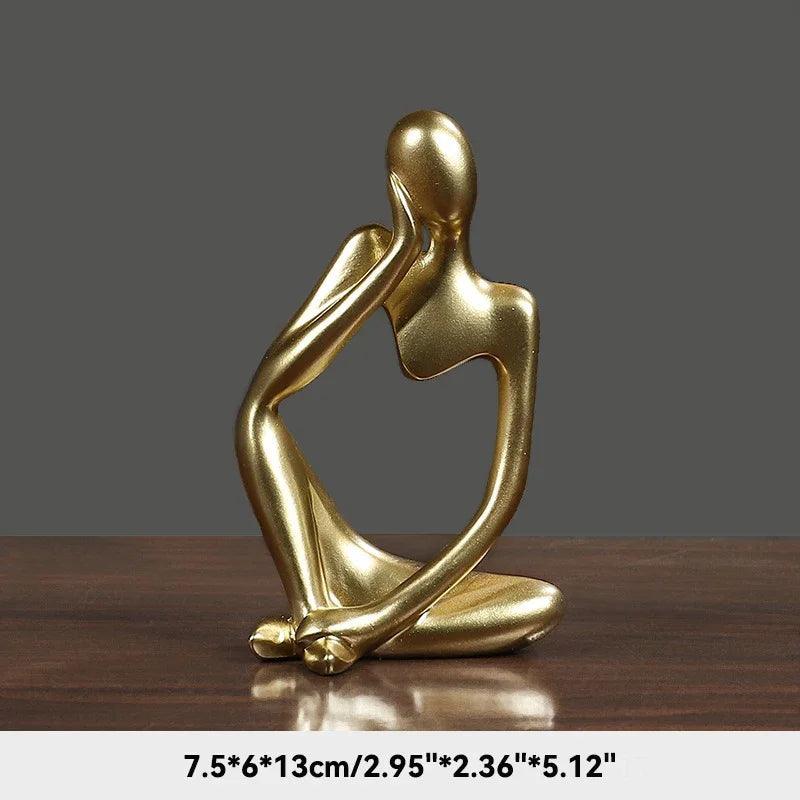 Estátua Abstrata O Pensador em Areia. Escultura Decorativa Estilo Nórdico