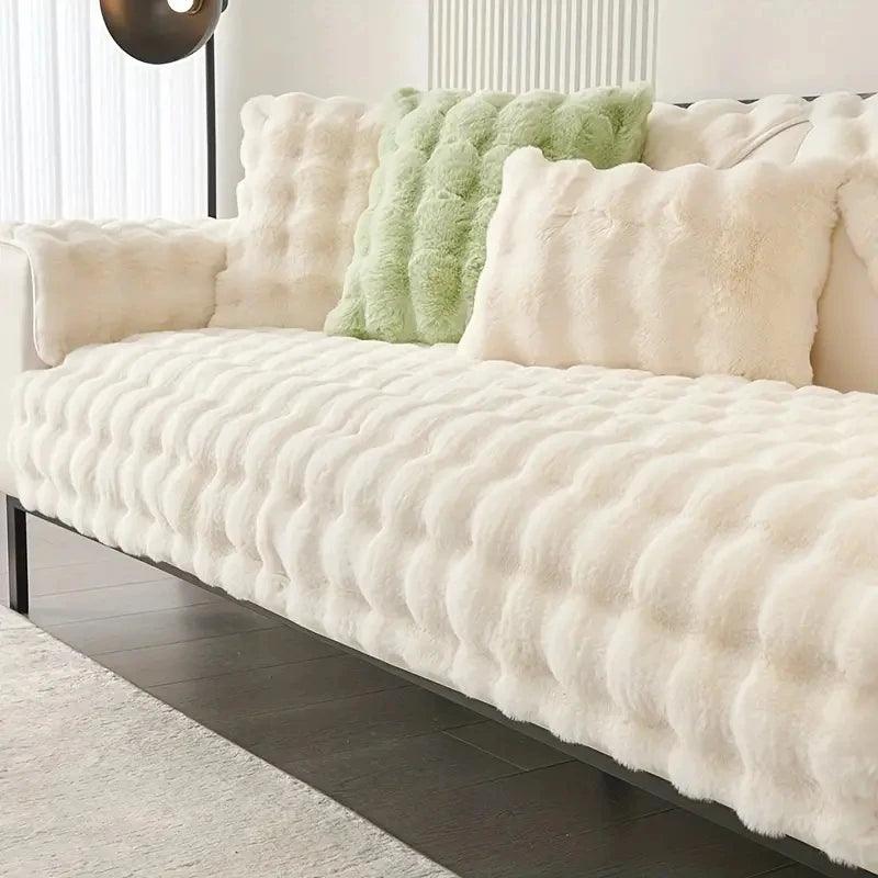 Pele de Coelho LuxeCover:  O Toque de Pelúcia Que Seu Sofá Precisava!