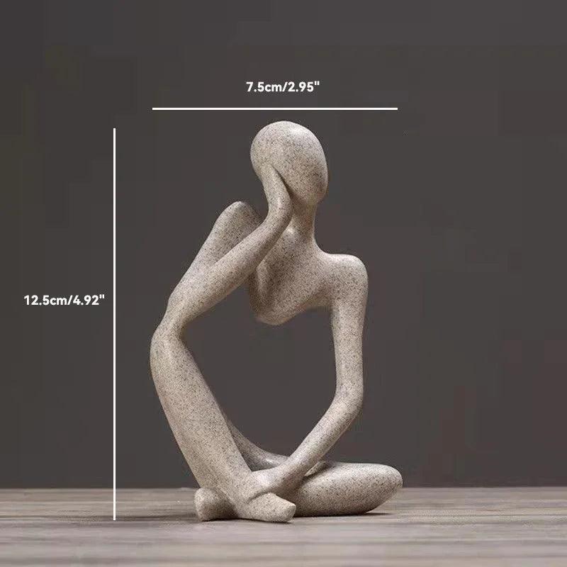 Estátua Abstrata O Pensador em Areia. Escultura Decorativa Estilo Nórdico
